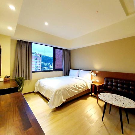 享住新大華館 Hotel จีหลง ภายนอก รูปภาพ