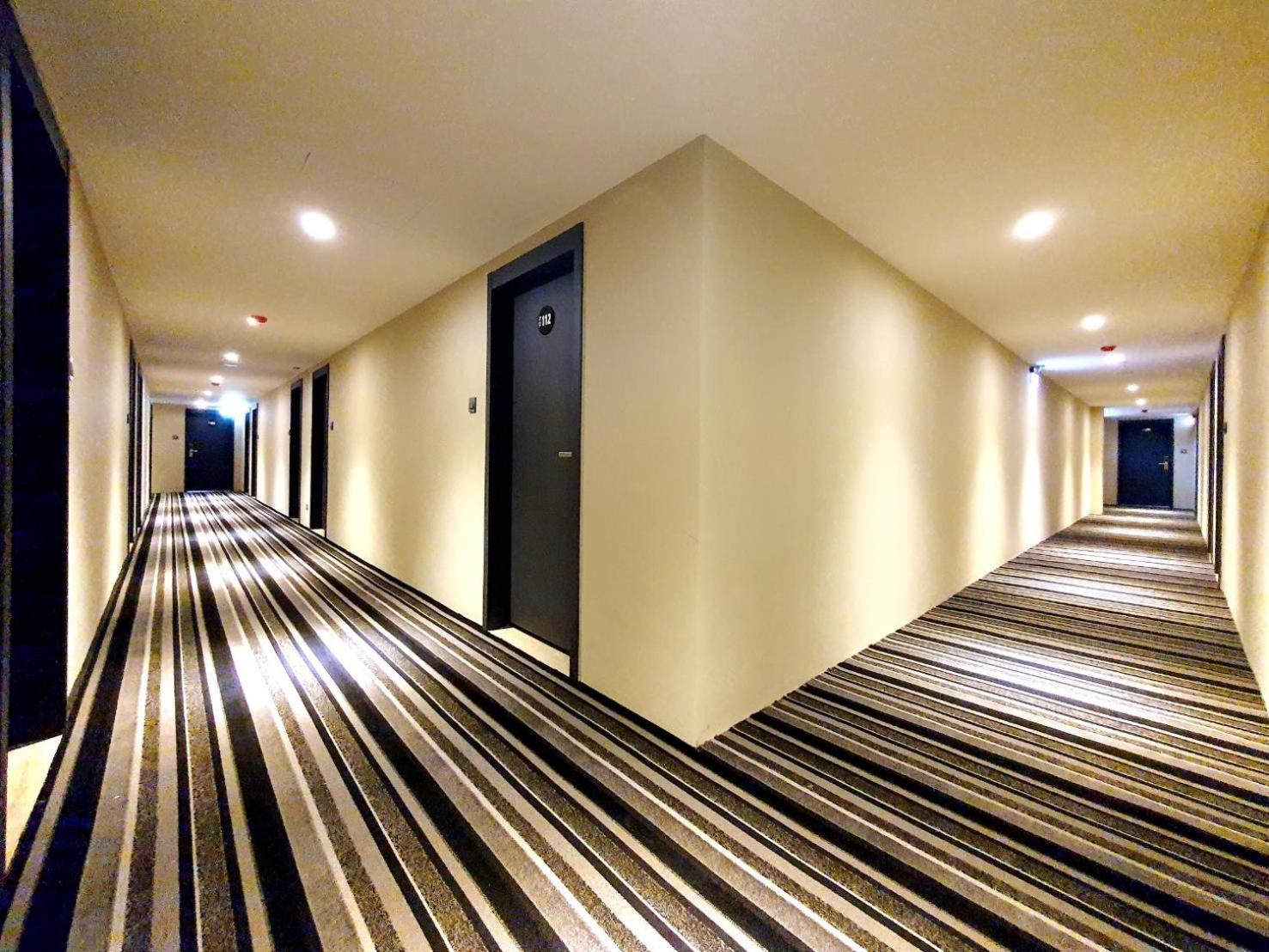 享住新大華館 Hotel จีหลง ภายนอก รูปภาพ
