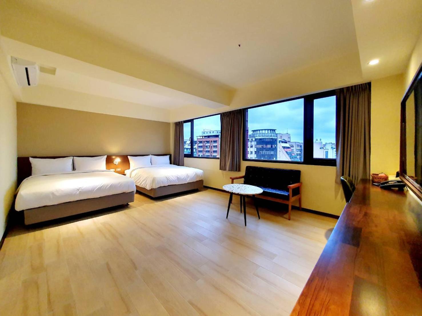 享住新大華館 Hotel จีหลง ภายนอก รูปภาพ