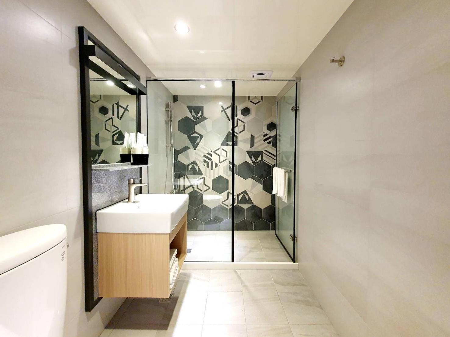 享住新大華館 Hotel จีหลง ภายนอก รูปภาพ