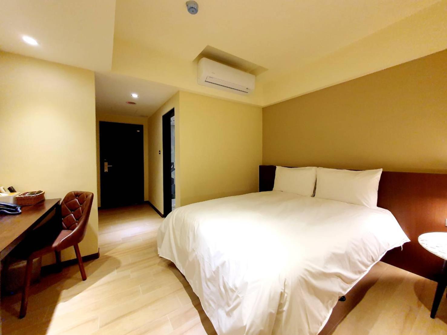 享住新大華館 Hotel จีหลง ภายนอก รูปภาพ