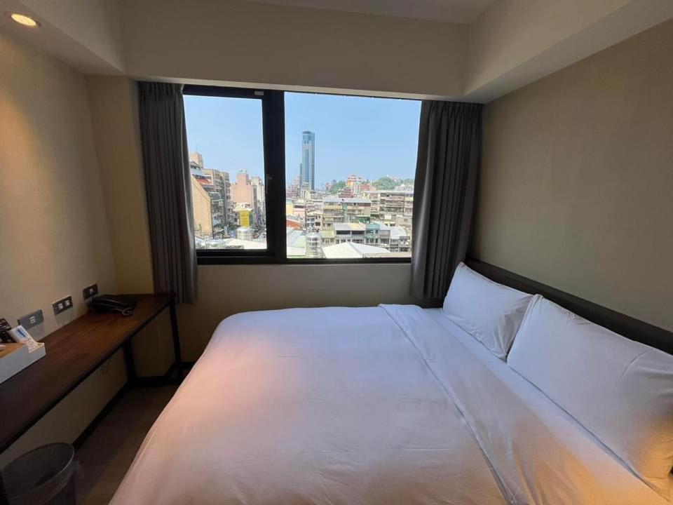 享住新大華館 Hotel จีหลง ภายนอก รูปภาพ