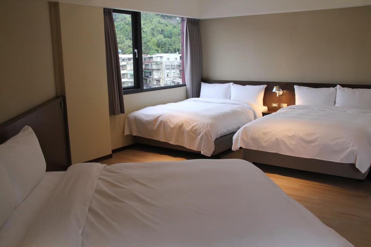 享住新大華館 Hotel จีหลง ภายนอก รูปภาพ